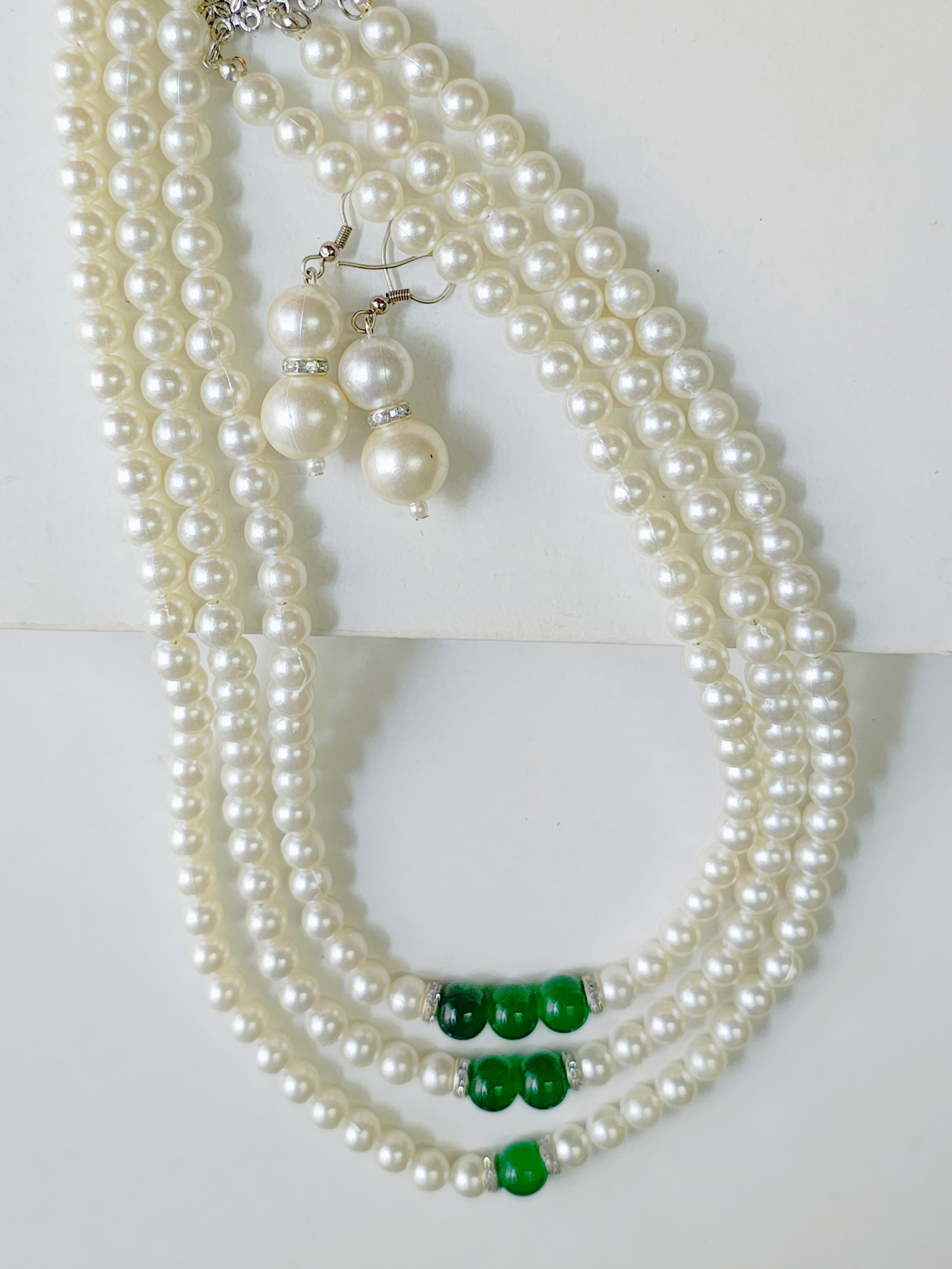 coral dusk pearl necklace india
trending choker necklace 2025
rose gold pearl jewellery for women
