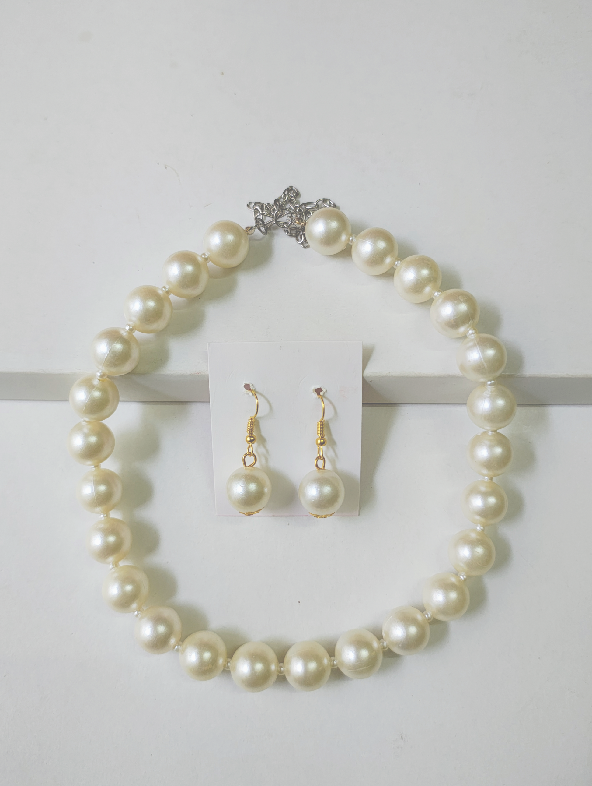 Ombre pearl necklace for Haldi or Mehendi functions, trending bridal jewellery with sunset colours – Flamingo Store Accessories India
